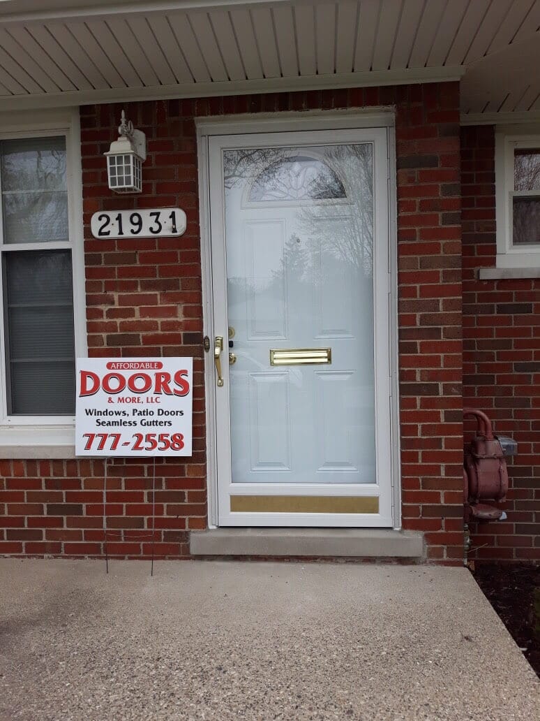 Entry door — after